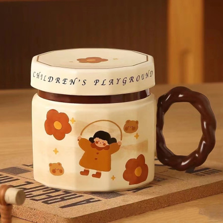 Cana din ceramica, Cyrax, Cana pentru Cafea, Ceai, Cana Universala, Unisex, Cana cu Capac, 9 x 8 x 8 cm, 400 ml, Model Fetita cu Coarda, Bej
