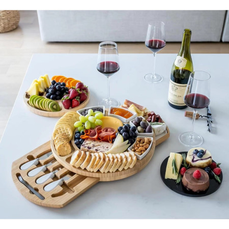 Platou Festiv, Cyrax, din Lemn, pentru Branzeturi si Aperitive, 18 Piese, Maro