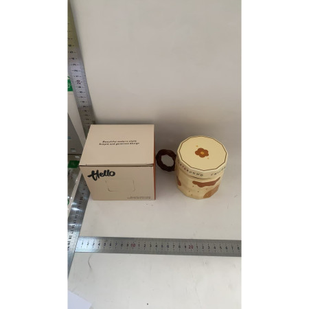 Cana din ceramica, Cyrax, Cana pentru Cafea, Ceai, Cana Universala, Unisex, Cana cu Capac, 9 x 8 x 8 cm, 400 ml, Model Fetita, Bej