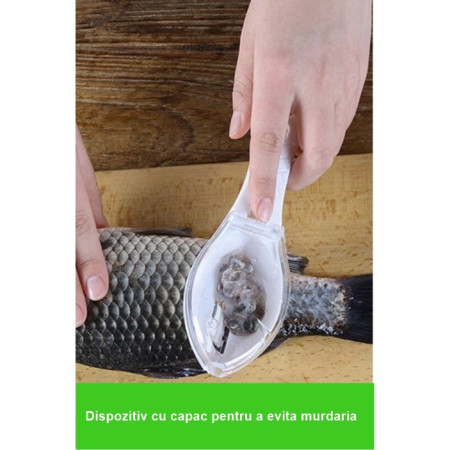 Curatator Manual Solzi de Peste, Cyrax, Forma Peste , Recipient cu Capcac pentru Solzi, Plastic, Roz pal, 16x6 cm