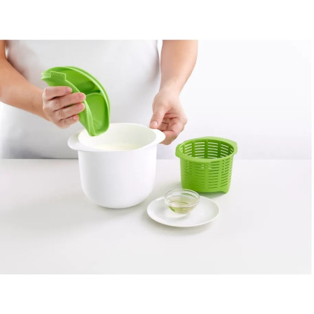 Recipient pentru Preparat Branza, Cyrax, Capac de Silicon, Cheese Maker din Plastic, Strecuratoare, 17x14.5x12.8 cm, Verde
