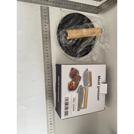 Presa Manuala pentru Carne, Cyrax, din Aliaj de Aluminiu, Maner din Lemn, Presa pentru Burgeri, Usor de Curatat si Folosit, Rotunda, 16x16x6 cm, Neagra
