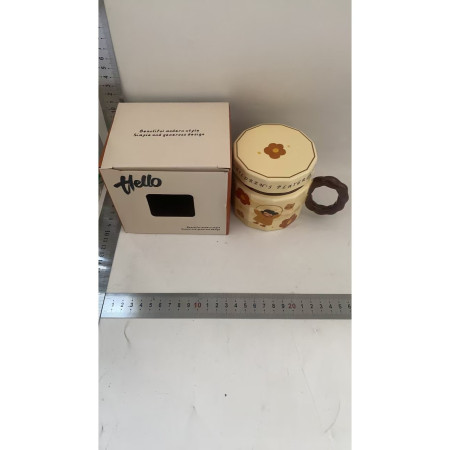 Cana din ceramica, Cyrax, Cana pentru Cafea, Ceai, Cana Universala, Unisex, Cana cu Capac, 9 x 8 x 8 cm, 400 ml, Model Fetita cu Coarda, Bej
