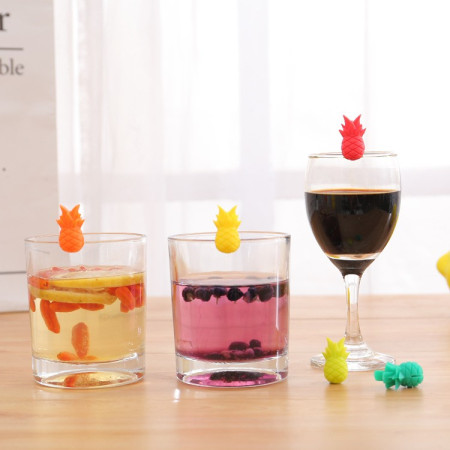 Set 6 Accesorii pentru Pahare, Cyrax, pentru Petreceri/Cocktailuri, din Silicon, Model Ananas, Multicolor